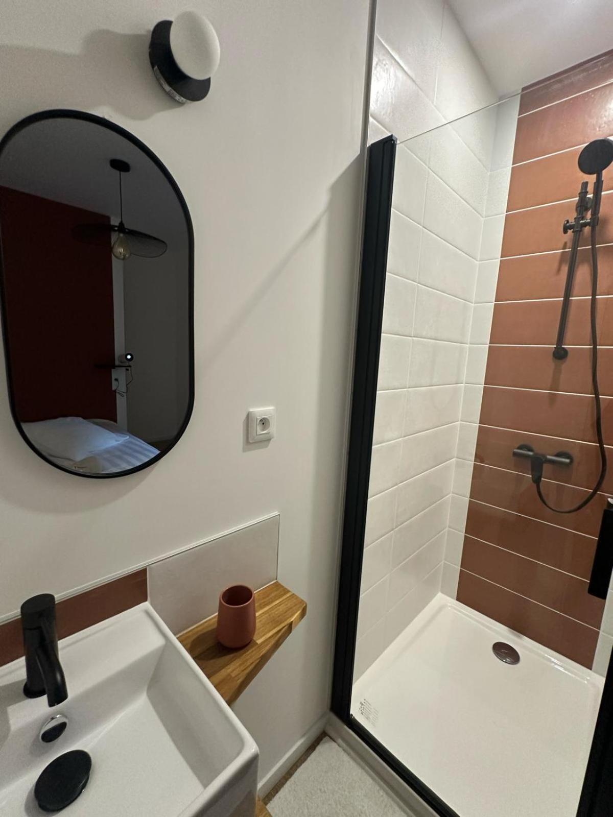 Maison Des Ambans Chambres D'Hotes Hypercentre 200M De La Gare Et Petit Dejeuner Inclus Αζάν Εξωτερικό φωτογραφία